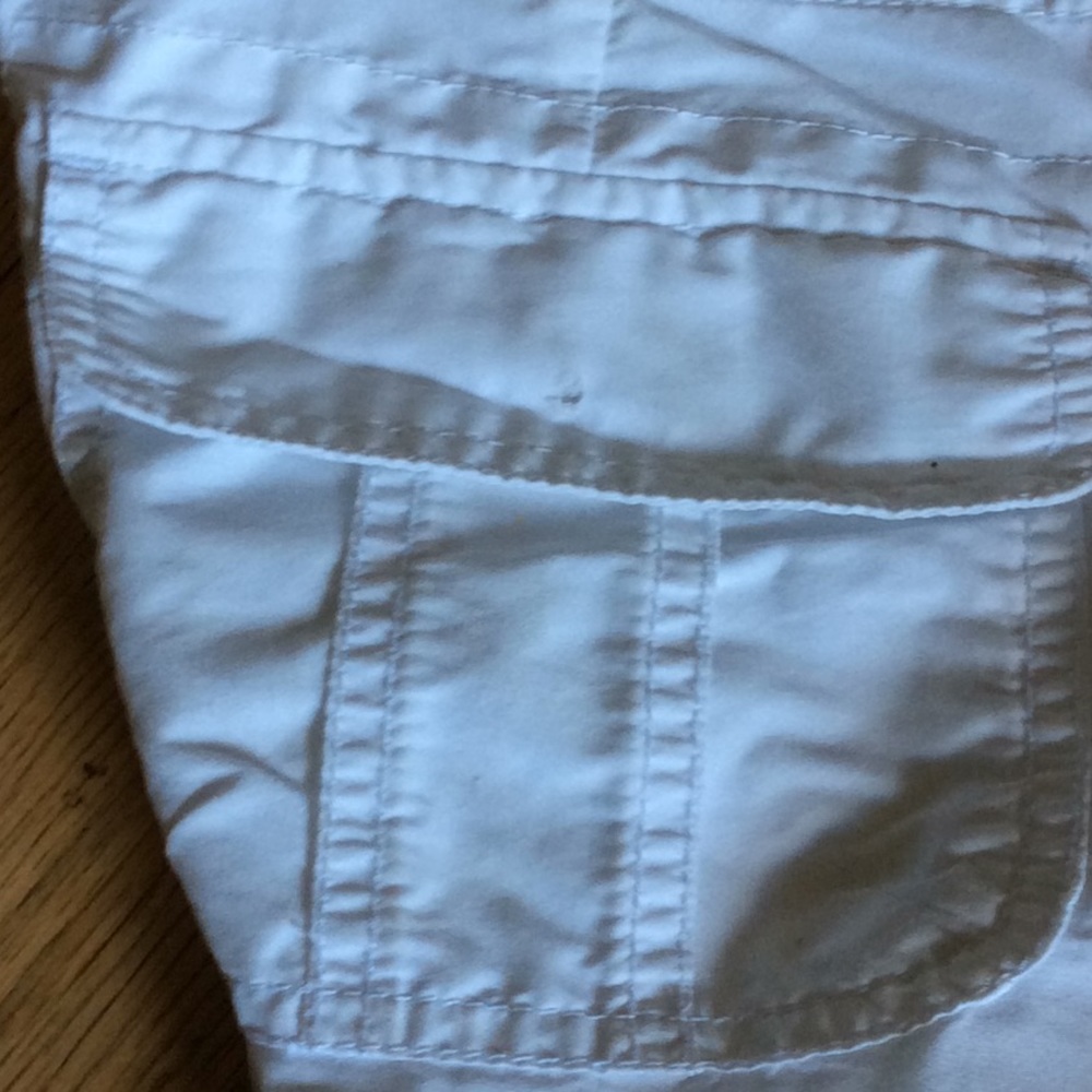 GAP white bermudas size 8 - Picture 10 of 10